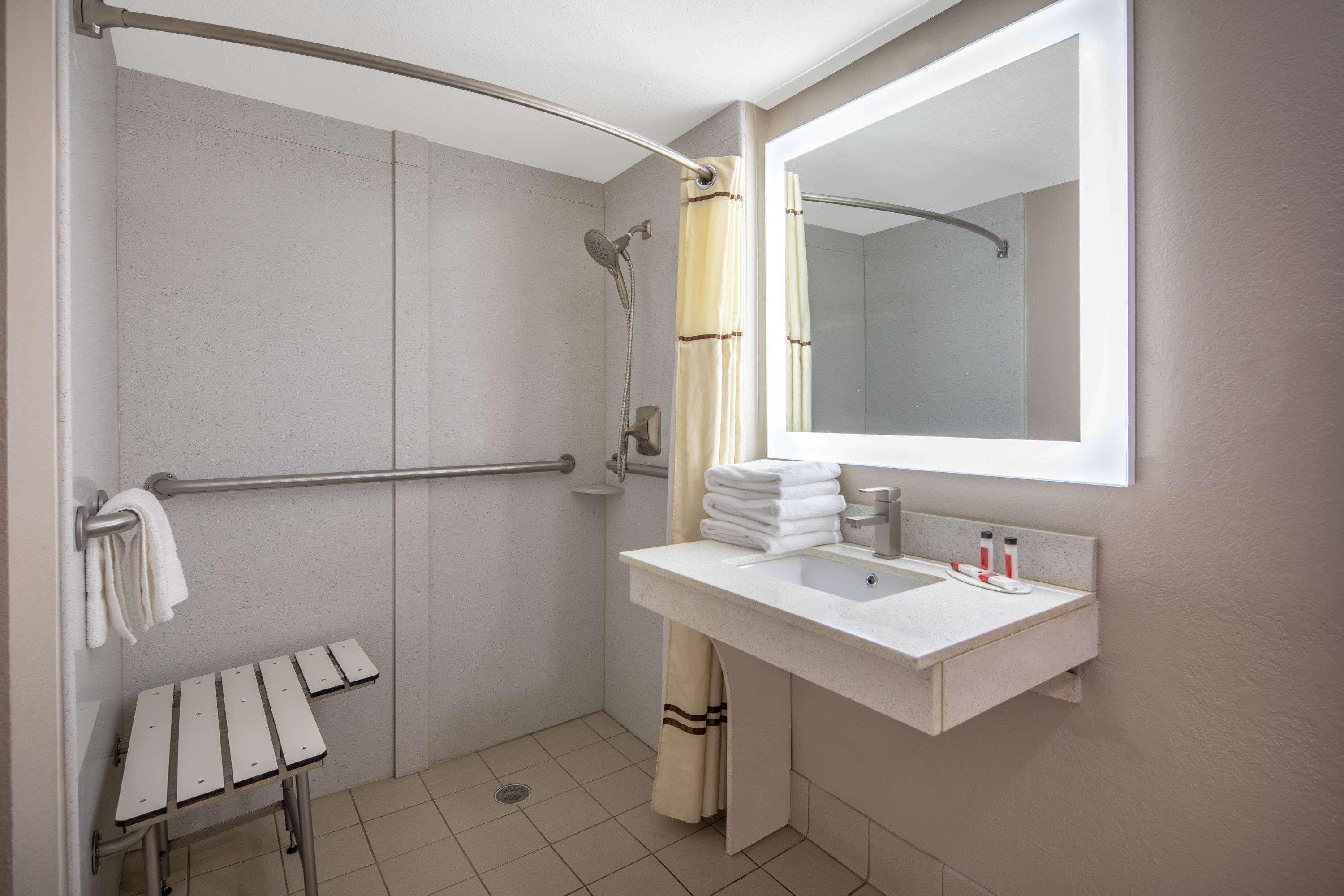 Budget Inn & Suite Atlanta Marietta Stadium Buitenkant foto