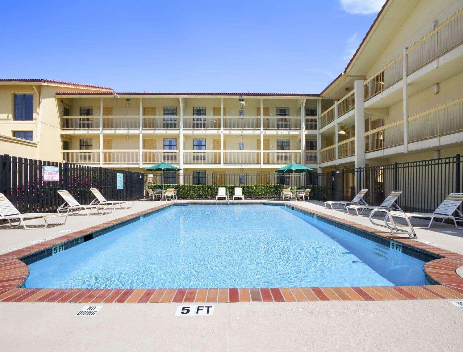 Budget Inn & Suite Atlanta Marietta Stadium Buitenkant foto