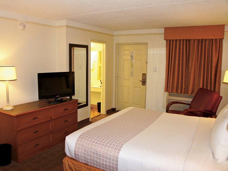Budget Inn & Suite Atlanta Marietta Stadium Buitenkant foto